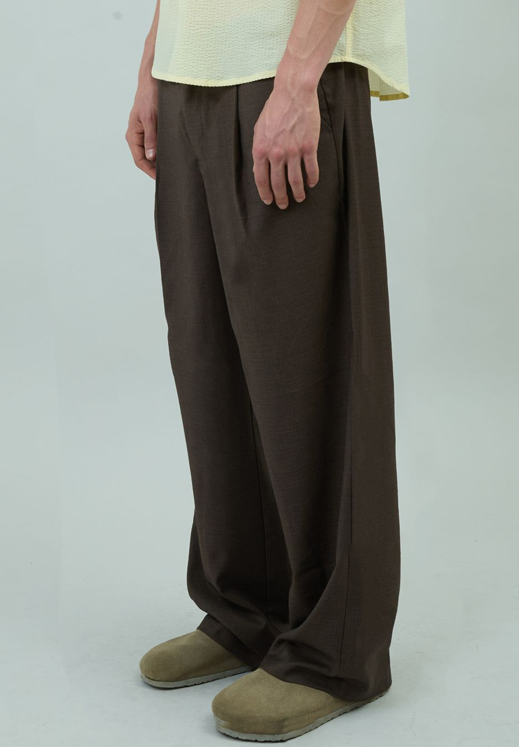 PLEATED SUIT TROUSER